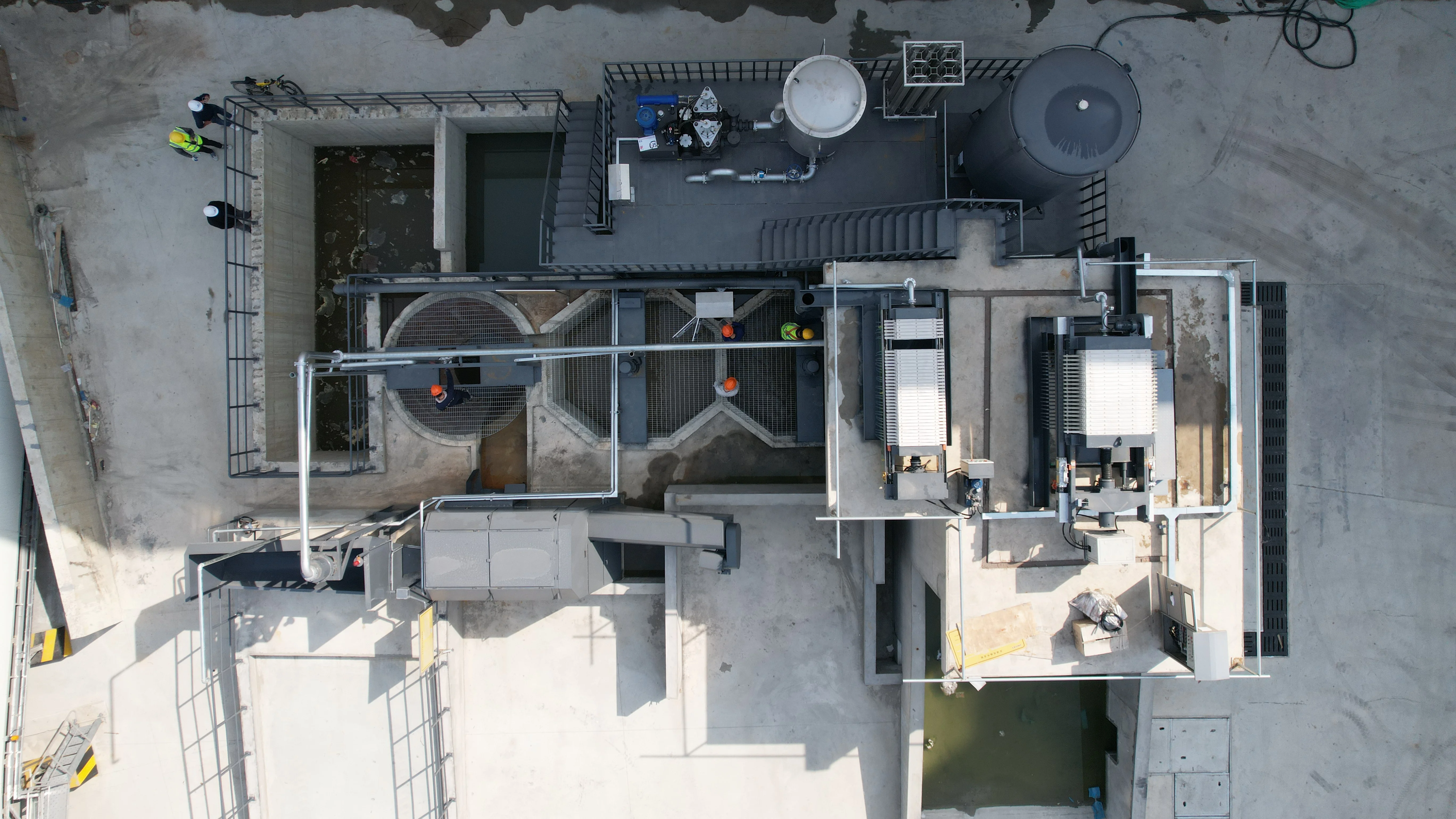 CO₂‑Based Neutralization — A Safer Alternative for Alkaline Wastewater Treatment at Concrete Batching Plants